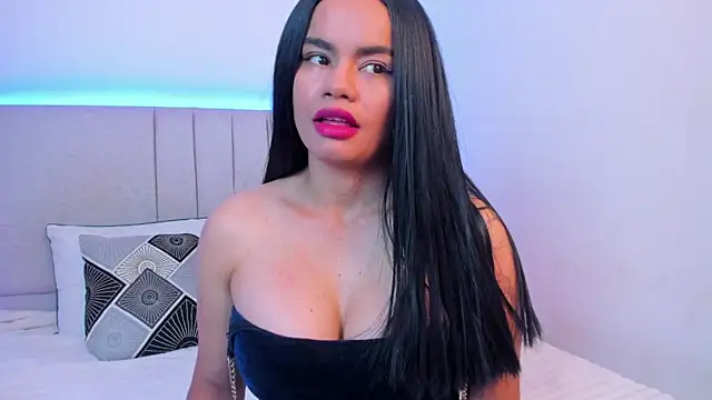 SusanSimpson16 online show from June 18, 7:51 pm
