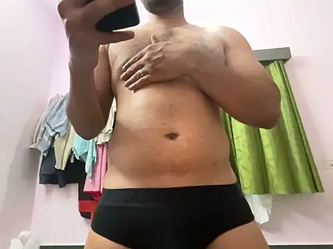 Snapshot of tantric_ind chatting on September 17, 4:47 am tantric ind online show from September 17, 4:47 am