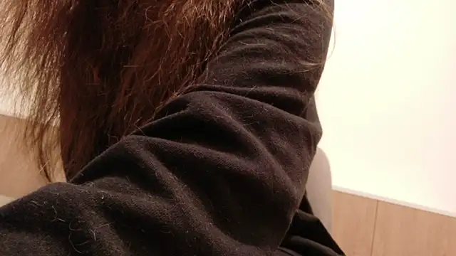 Snapshot of BeeBlossom chatting on November 29, 3:48 pm BeeBlossom online show from November 29, 3:48 pm