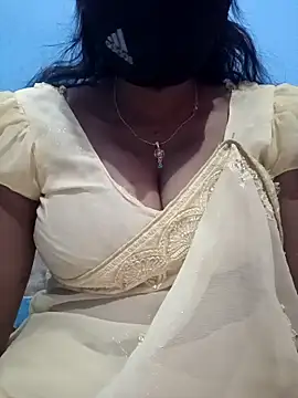 Sexyradha  online show from March 28, 3:55 pm
