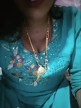 Snapshot of Sexyradha_ chatting on June 3, 4:56 pm Sexyradha online show from June 3, 4:56 pm
