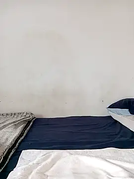 Missvixen81 online show from December 18, 9:04 am