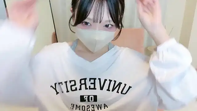 Snapshot of mami-pokoch chatting on November 28, 9:45 am mami-pokoch online show from November 28, 9:45 am