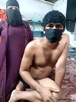 Pakhi Couple 69 online show from September 13, 5:02 pm