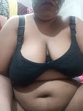 Snapshot of Pakhi_Couple_69 chatting on July 2, 6:36 pm Pakhi Couple 69 online show from July 2, 6:36 pm