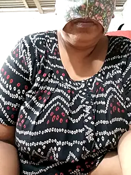 Snapshot of Pakhi_Couple_69 chatting on July 28, 5:23 pm Pakhi Couple 69 online show from July 28, 5:23 pm