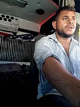 reycorona online show from March 14, 10:38 pm