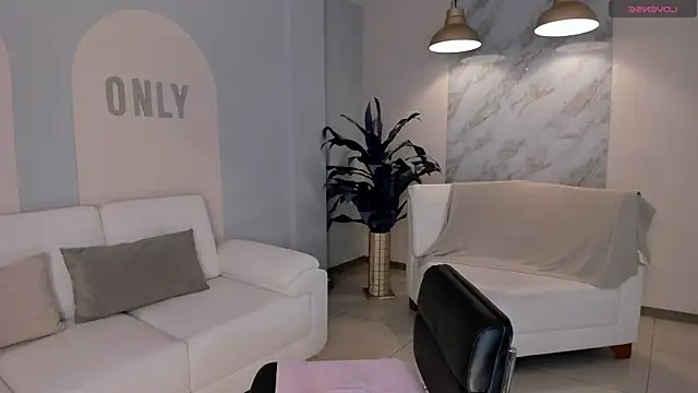 Snapshot of MaddisonCollins chatting on March 22, 7:42 pm MaddisonCollins online show from March 22, 7:42 pm