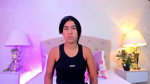 Mia Montess online show from June 18, 12:31 pm