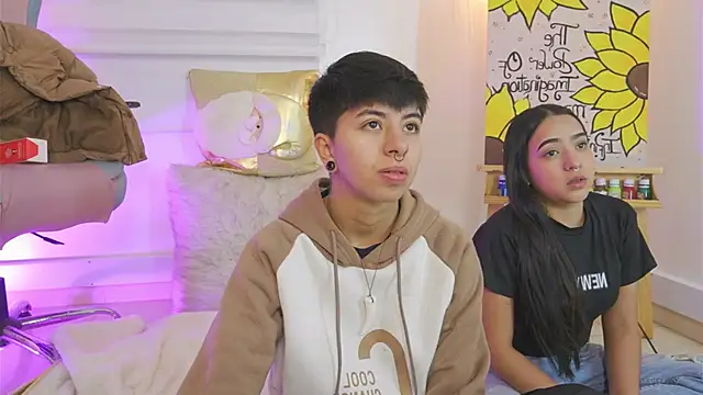 Snapshot of tommy_blue chatting on December 14, 1:27 pm tommy blue online show from December 14, 1:27 pm