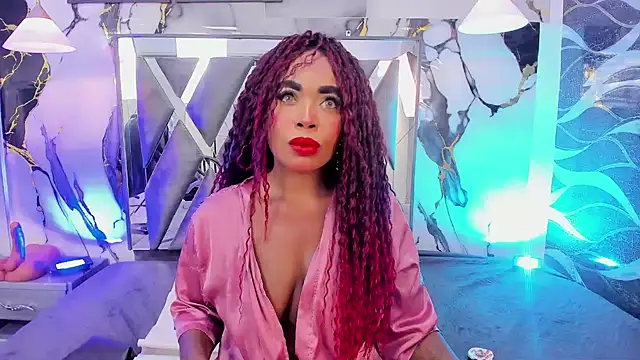 CandyMartinez  online show from July 25, 7:55 pm