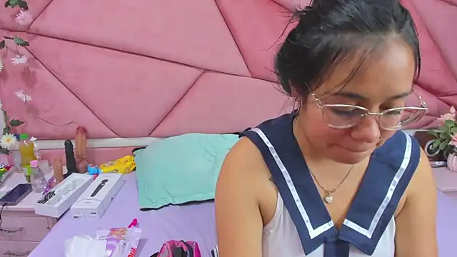  Violeta 18 online show from September 14, 4:22 am