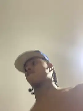 kyle ivo00 online show from March 6, 2:51 pm