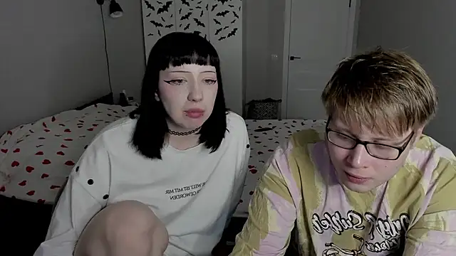 Snapshot of JayMollyy chatting on January 16, 8:02 pm JayMollyy online show from January 16, 8:02 pm