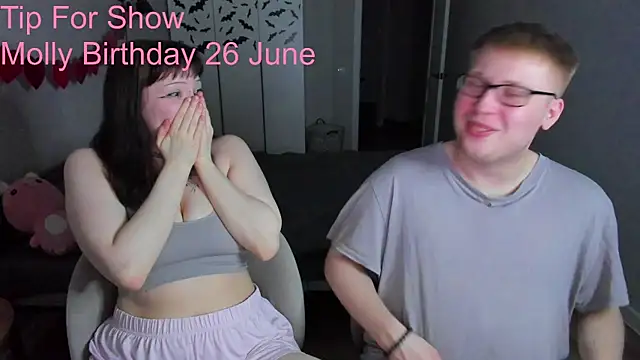 Snapshot of JayMollyy chatting on May 29, 5:55 pm JayMollyy online show from May 29, 5:55 pm