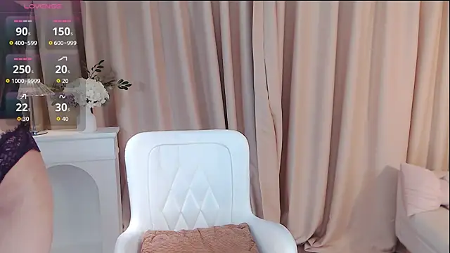 honey113 online show from September 26, 3:49 pm