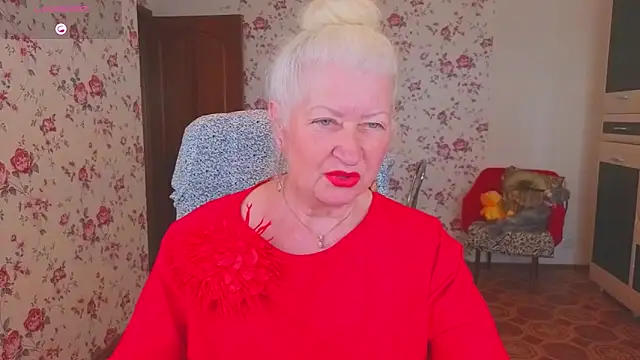Maya Mayflower online show from June 12, 3:49 am