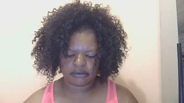 Snapshot of ebony_rose11 chatting on September 11, 12:27 pm ebony rose11 online show from September 11, 12:27 pm