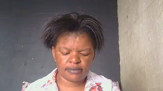 Snapshot of ebony_rose11 chatting on November 5, 2:17 pm ebony rose11 online show from November 5, 2:17 pm