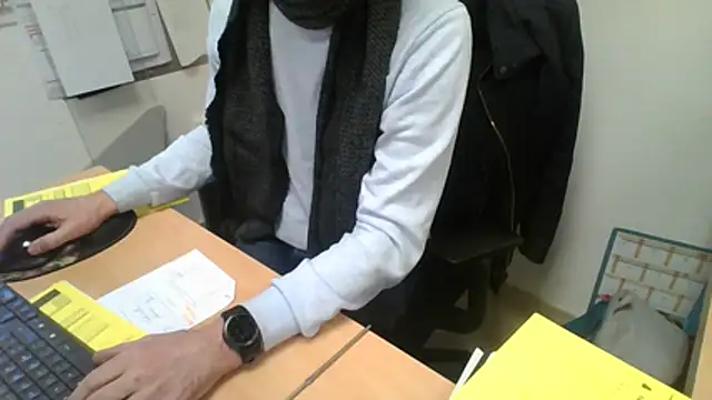 Snapshot of GM51-1988 chatting on November 12, 3:56 pm GM51-1988 online show from November 12, 3:56 pm