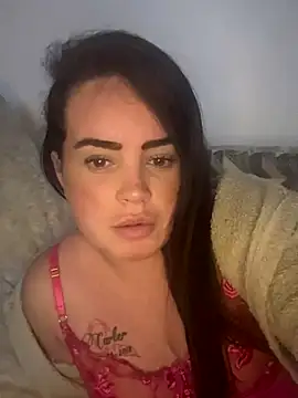 Snapshot of Sophie_23XX chatting on November 23, 5:13 pm Sophie 23XX online show from November 23, 5:13 pm