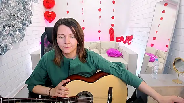 Snapshot of NicoleHitman chatting on March 10, 12:37 pm NicoleHitman online show from March 10, 12:37 pm