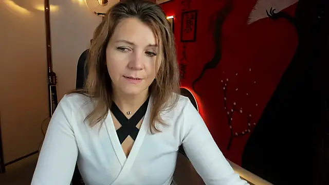 Snapshot of NicoleHitman chatting on October 22, 9:20 am NicoleHitman online show from October 22, 9:20 am