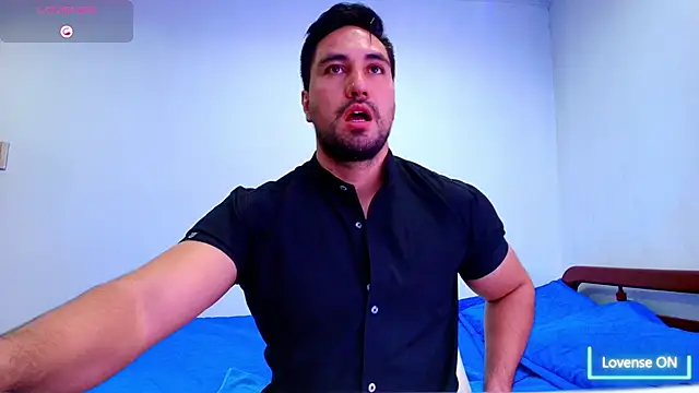 Snapshot of Kal_El_8 chatting on June 16, 11:07 pm Kal El 8 online show from June 16, 11:07 pm
