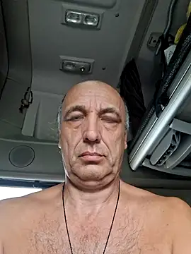 aleksis1313 online show from October 6, 2:25 pm