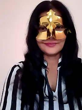 Snapshot of Ronak_kaur chatting on November 13, 6:23 am Ronak kaur online show from November 13, 6:23 am