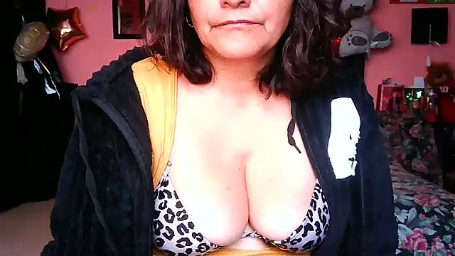 BiancaSteel online show from July 22, 3:48 pm