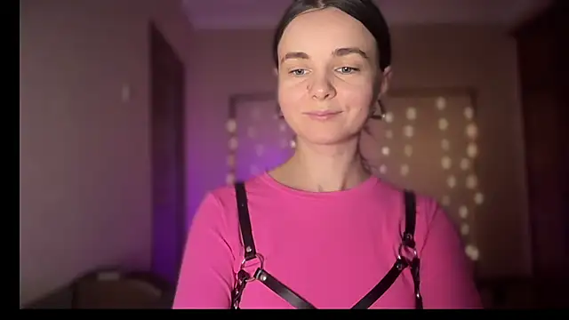 Snapshot of lanaloulou chatting on September 8, 11:26 pm lanaloulou online show from September 8, 11:26 pm