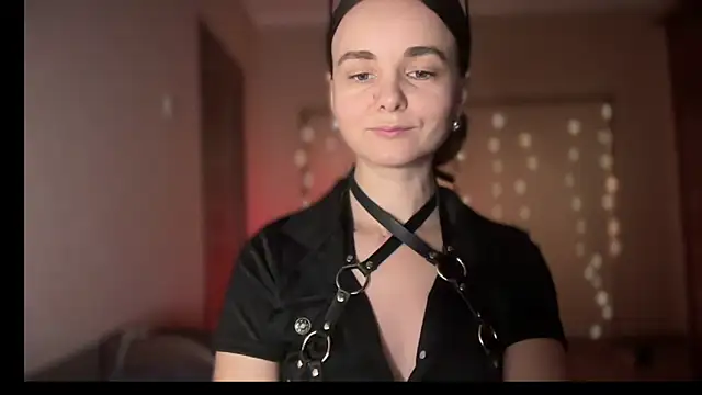 Snapshot of lanaloulou chatting on September 9, 11:04 pm lanaloulou online show from September 9, 11:04 pm