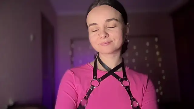 Snapshot of lanaloulou chatting on September 13, 10:53 pm lanaloulou online show from September 13, 10:53 pm