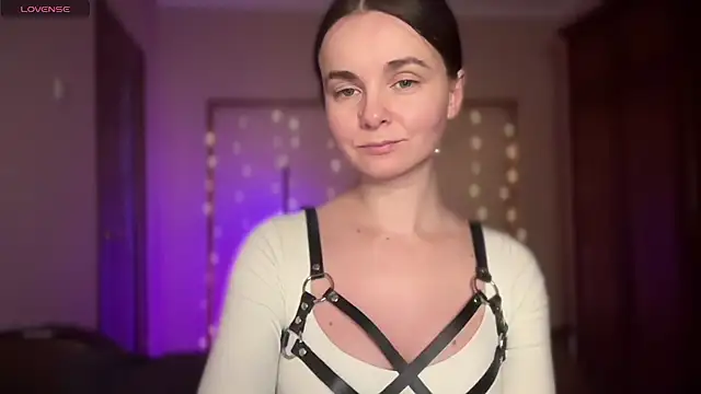 Snapshot of lanaloulou chatting on October 15, 8:20 pm lanaloulou online show from October 15, 8:20 pm