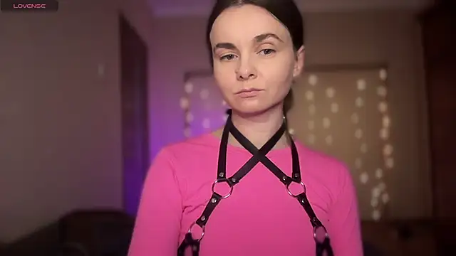 Snapshot of lanaloulou chatting on October 21, 10:10 pm lanaloulou online show from October 21, 10:10 pm