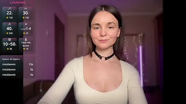 lanaloulou online show from June 22, 12:24 am