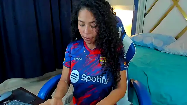 Snapshot of Sasha_rd chatting on October 8, 1:31 pm Sasha rd online show from October 8, 1:31 pm