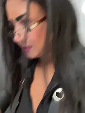 Snapshot of Ariana_Rodriguez chatting on March 21, 2:29 pm Ariana Rodriguez online show from March 21, 2:29 pm