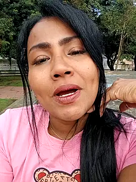 Snapshot of Ariana_Rodriguez chatting on October 12, 12:59 pm Ariana Rodriguez online show from October 12, 12:59 pm