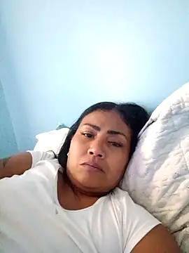 Snapshot of Ariana_Rodriguez chatting on October 26, 12:44 pm Ariana Rodriguez online show from October 26, 12:44 pm