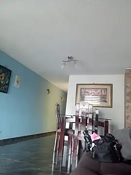 Snapshot of Ariana_Rodriguez chatting on October 29, 1:46 pm Ariana Rodriguez online show from October 29, 1:46 pm