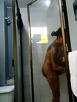 Snapshot of Ariana_Rodriguez chatting on November 13, 12:15 pm Ariana Rodriguez online show from November 13, 12:15 pm