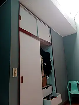 Ariana Rodriguez online show from March 6, 2:02 pm