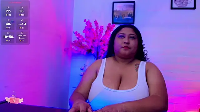 Snapshot of Ayliinn_ chatting on July 22, 3:53 am Ayliinn online show from July 22, 3:53 am