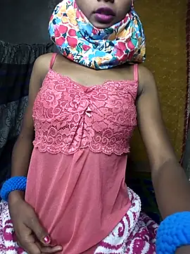 Snapshot of Cutesoma01 chatting on December 1, 11:21 pm Cutesoma01 online show from December 1, 11:21 pm