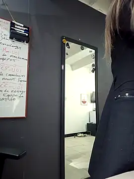 Isabella Varella online show from September 9, 12:48 pm