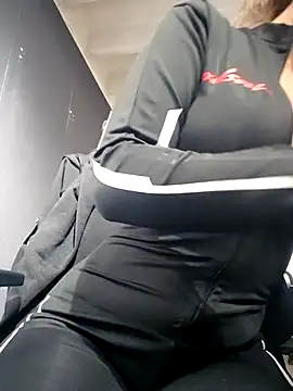 Isabella Varella online show from September 25, 12:42 pm