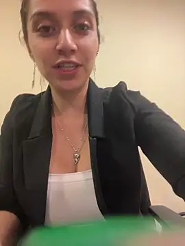 Isabella Varella online show from March 6, 12:23 pm