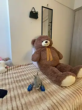 ZaraLuuv online show from March 11, 6:03 pm